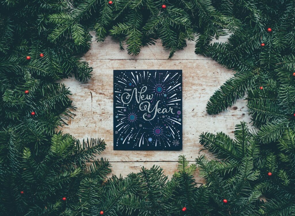 News green Christmas decor with New Year greetings
